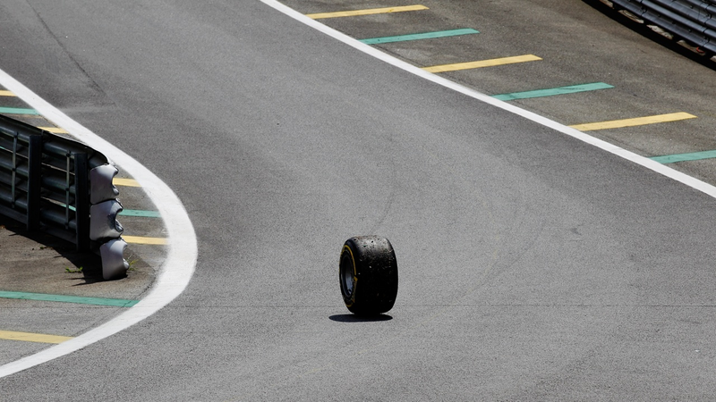 Illustration for article titled Pictures from the 2011 Brazilian Grand Prix